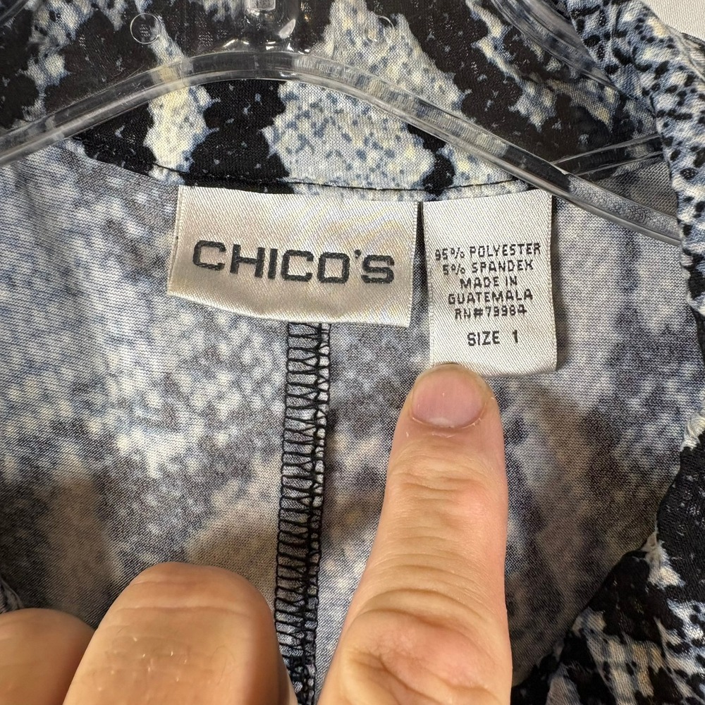 Chicos Blue Snakeskin Print Zip Front Belted Jacket Mock Neck Size 1 M - Picture 4 of 12